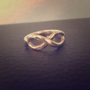 Tiffany infinity ring